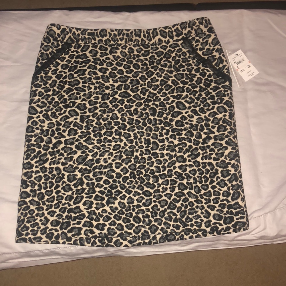 Cheetah print pencil skirt